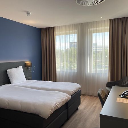 Ozo Hotels Antares Airport Hoofddorp Exterior foto