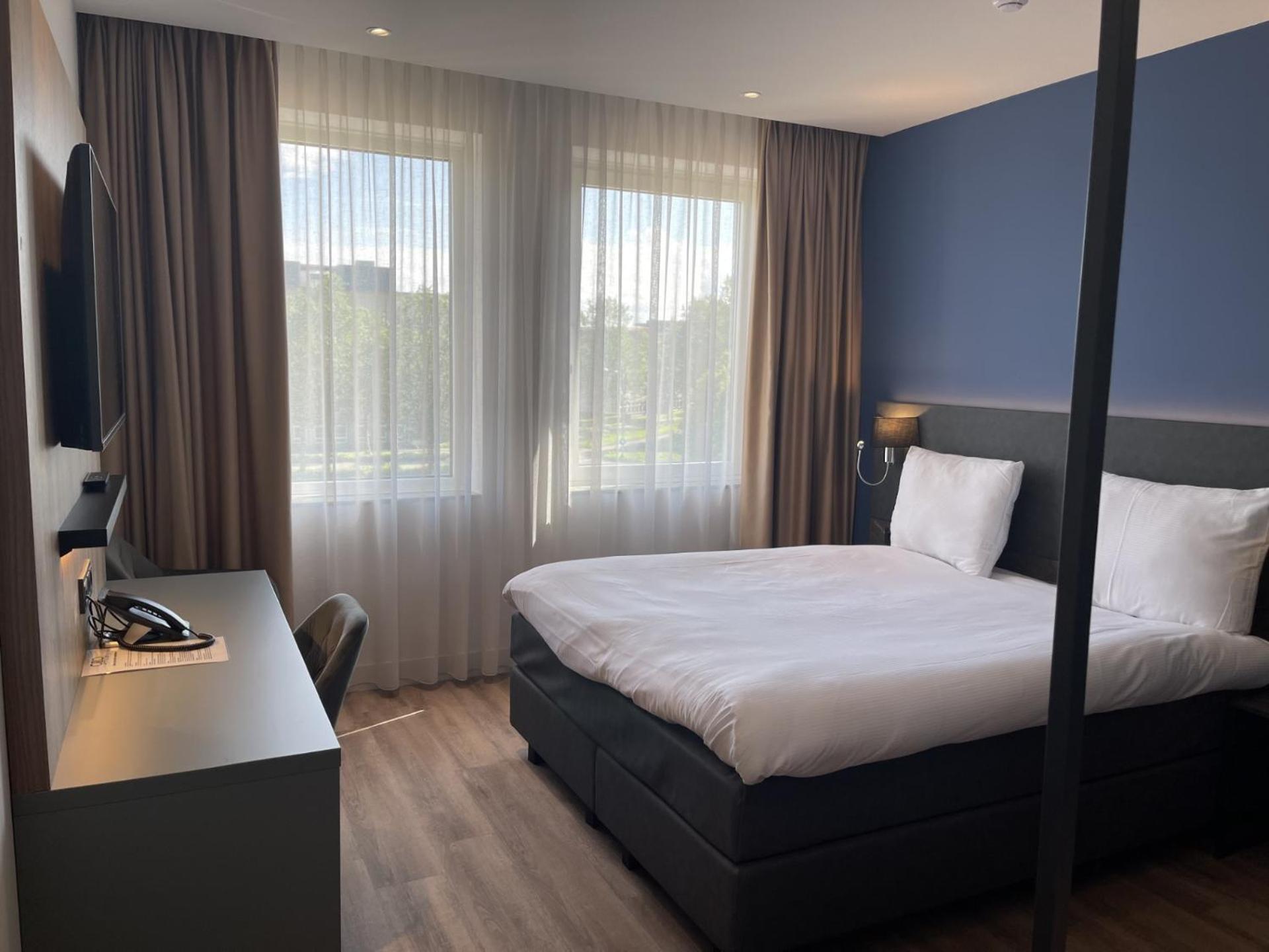 Ozo Hotels Antares Airport Hoofddorp Exterior foto